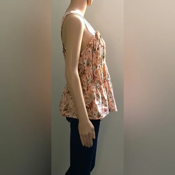 Universal Thread - Picture 2 of 3